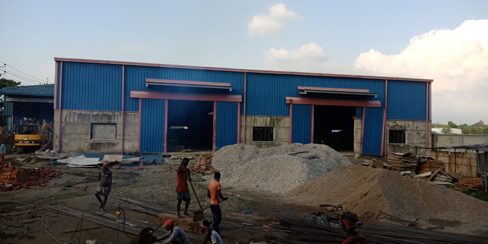 Construction and Fabrication Steel Building